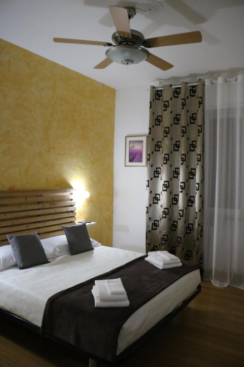 Mameli Ospedale Borgo Trento 400 M Affittacamere *